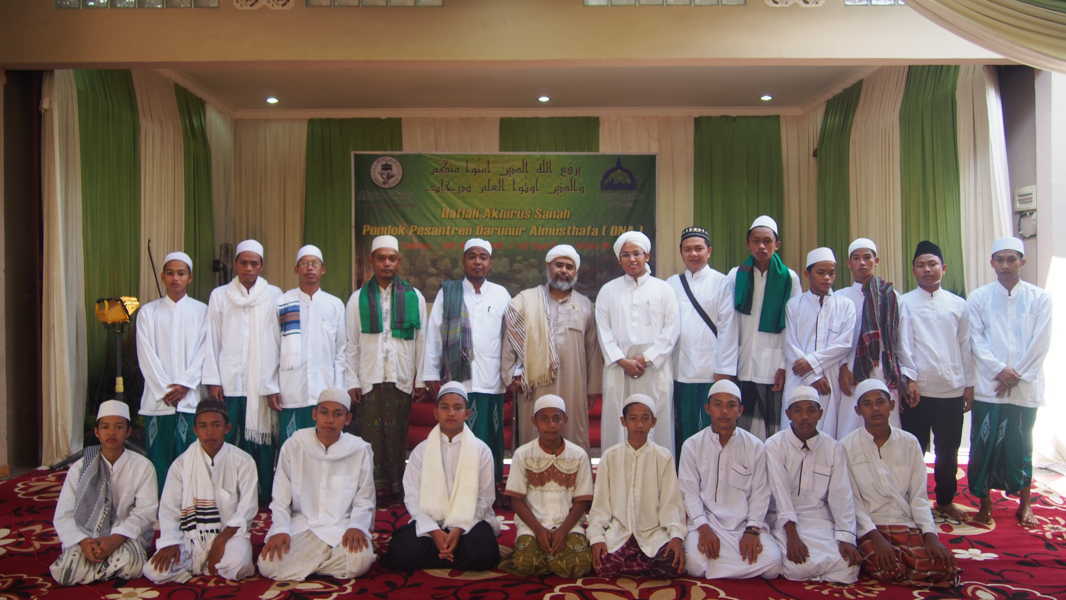Haflah Akhirus Sanah Pondok Pesantren Darunur Almusthafa (DNA)