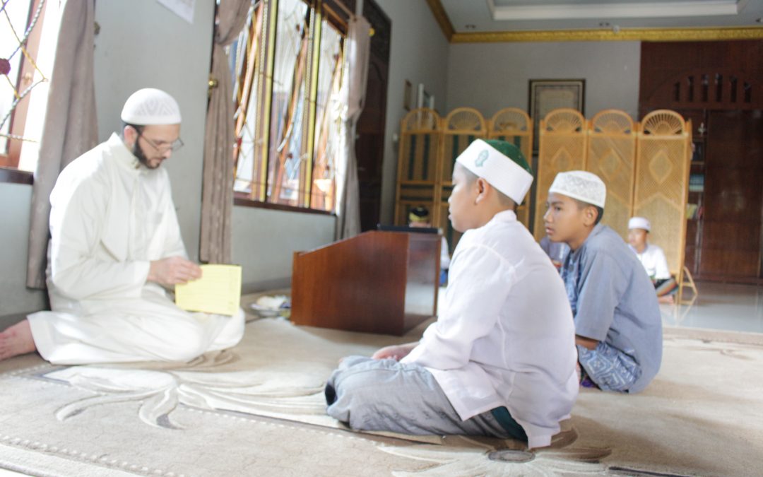 Kegiatan Tahfidz Al-Qur’an bersama syekh Abdul Rozak Asy Syiri.