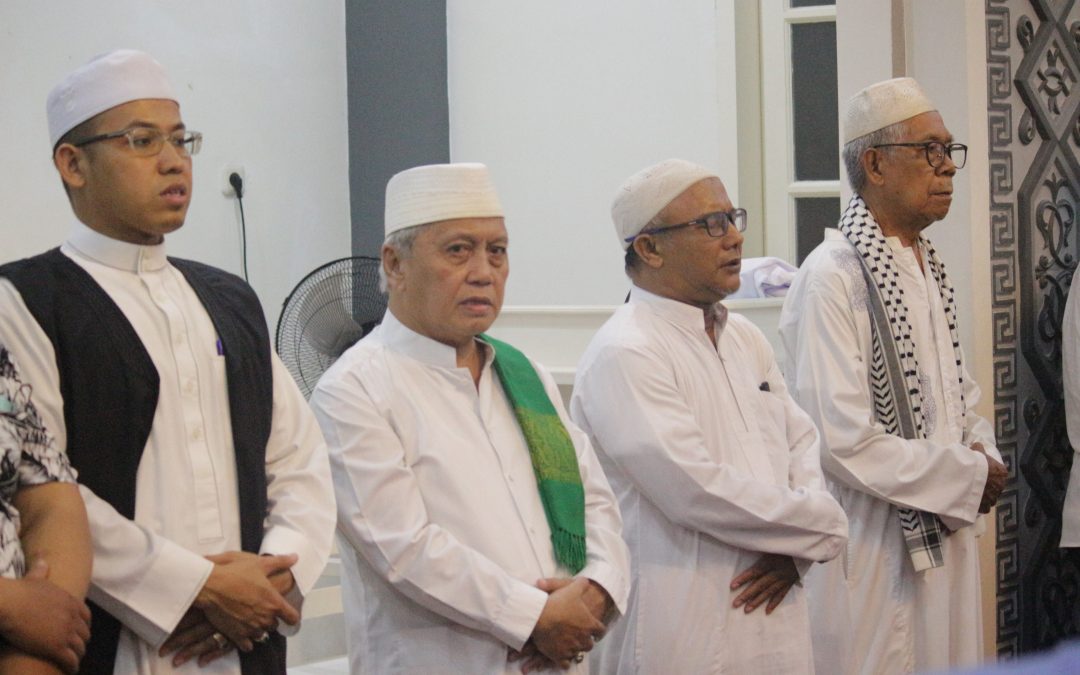 Peringatan Isro’ mi’roj Pon-pes Darunur Al Musthafa bersama KH.Achmad Chalwani Nawawi